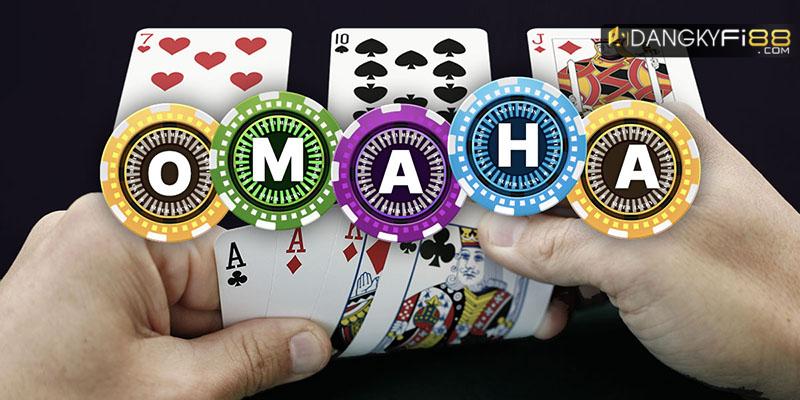 Chi tiết về luật chơi của Poker Omaha và các quy tắc cơ bản trong game 